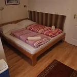 Affittacamere Balaton Panzió 3*