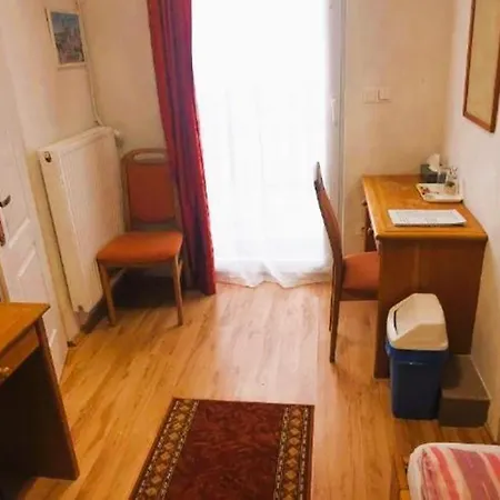 Penzion Balaton Panzio 3*